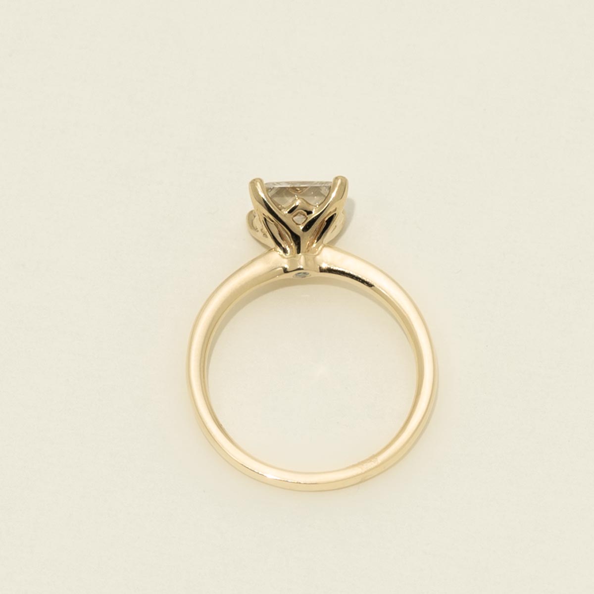 Lab Grown Princess Cut Diamond Engagement Ring in 14kt Yellow Gold (2ct)