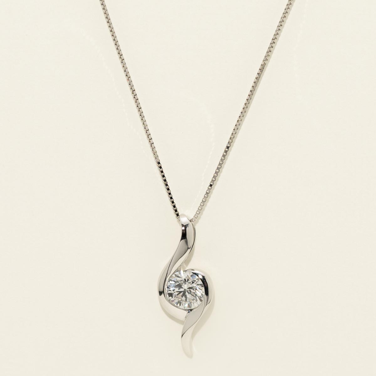 Lab Grown Diamond Necklace in 10kt White Gold (1/2ct tw)