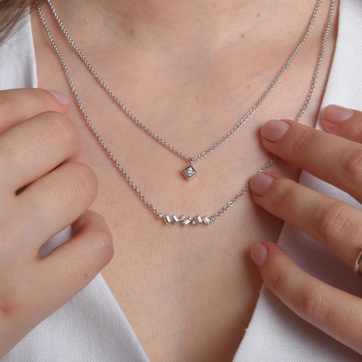 Lands Collection Ice Diamond Necklace in White Modern Electrum (1/20ct)