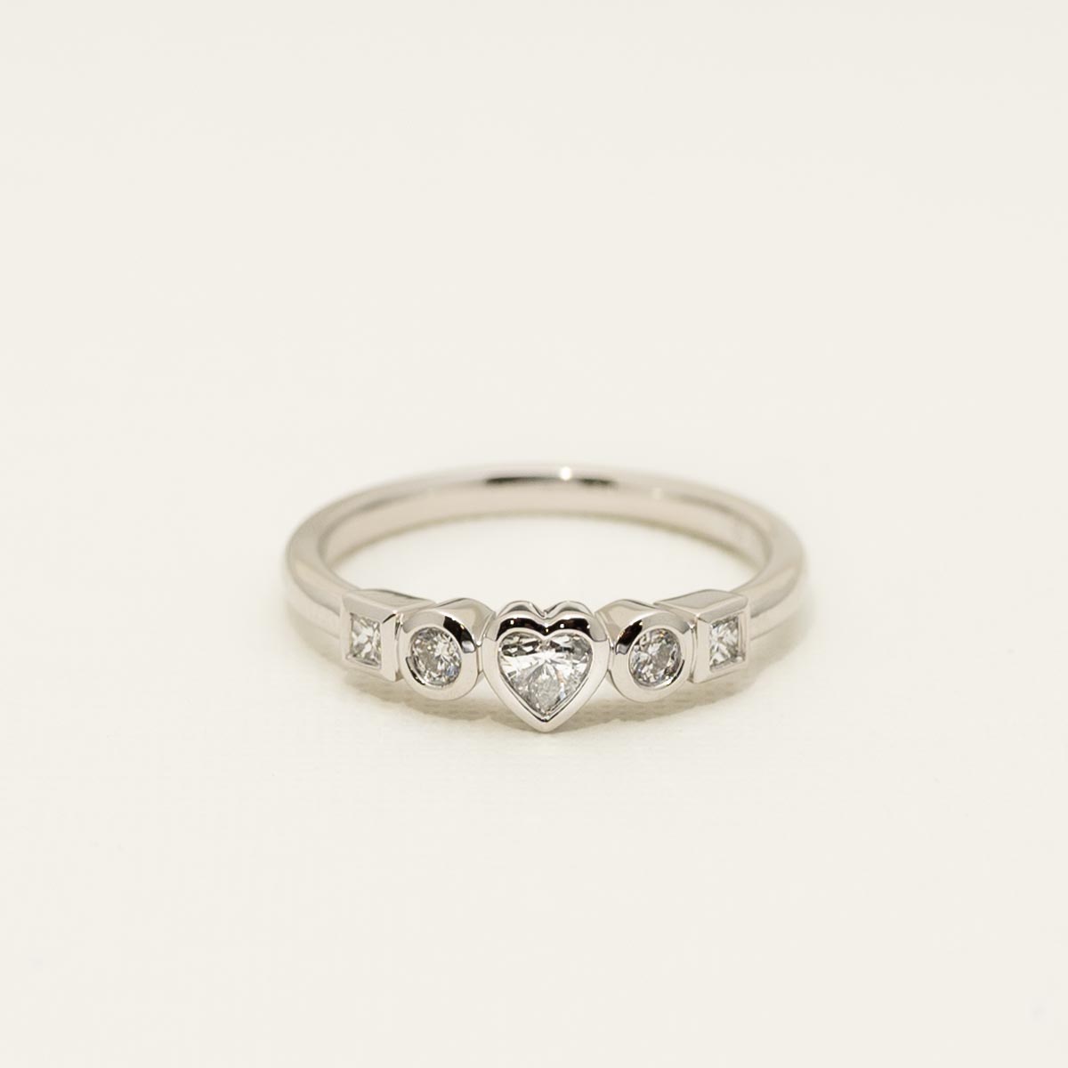 Diamond Multi Stone Ring in 14kt White Gold (1/3ct tw)