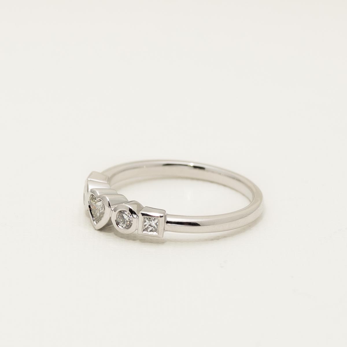Diamond Multi Stone Ring in 14kt White Gold (1/3ct tw)