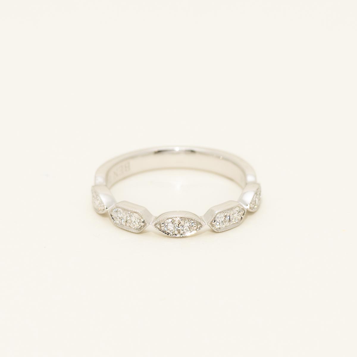 Diamond Band in 14kt White Gold (1/4ct tw)