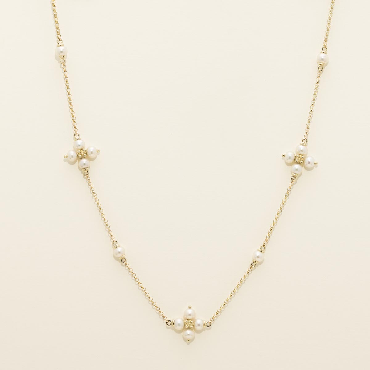 Cultured Freshwater Pearl Station Necklace in 14kt Yellow Gold (4mm pearls)