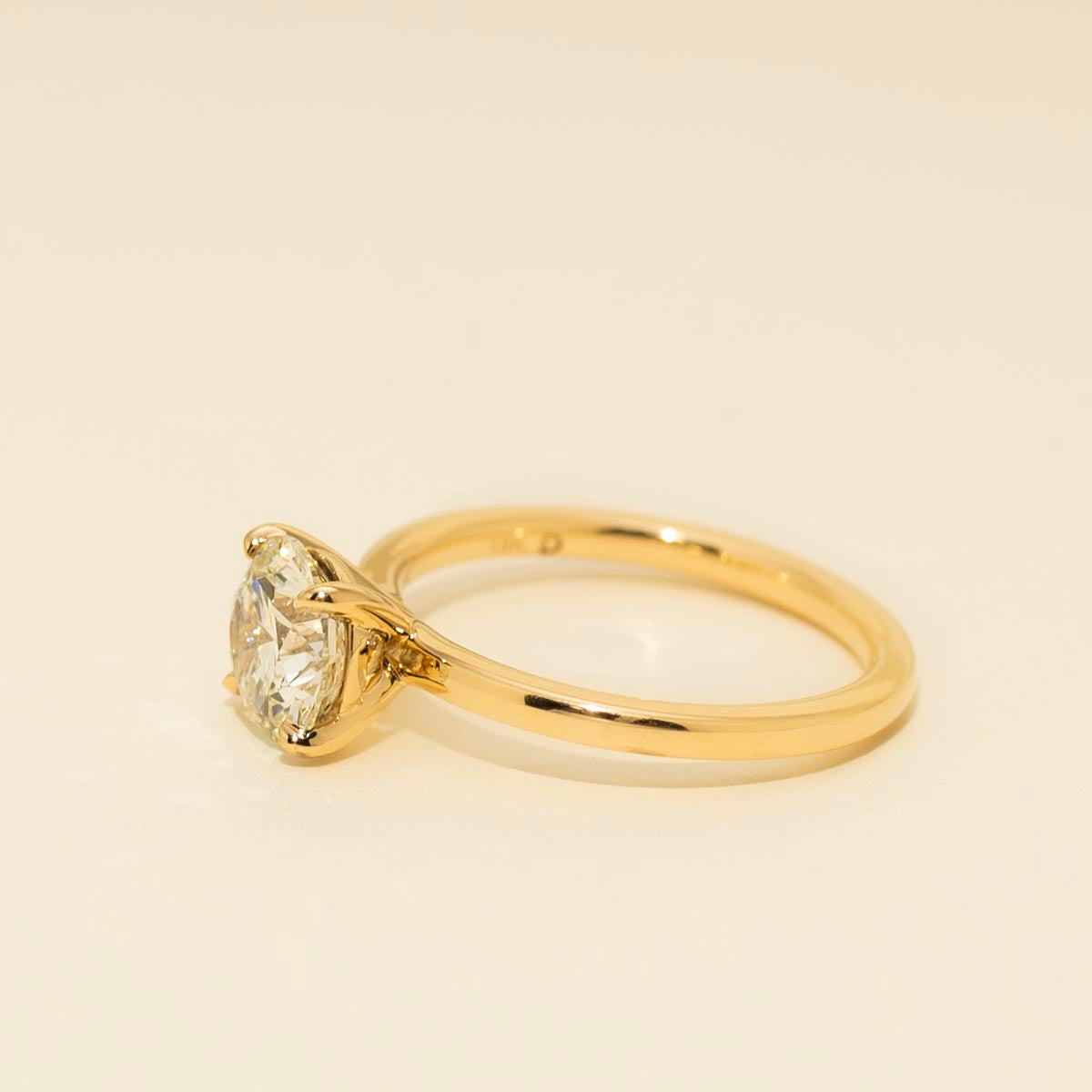 Diamond Solitaire Engagement Ring in 18kt Yellow Gold (1 1/2ct)