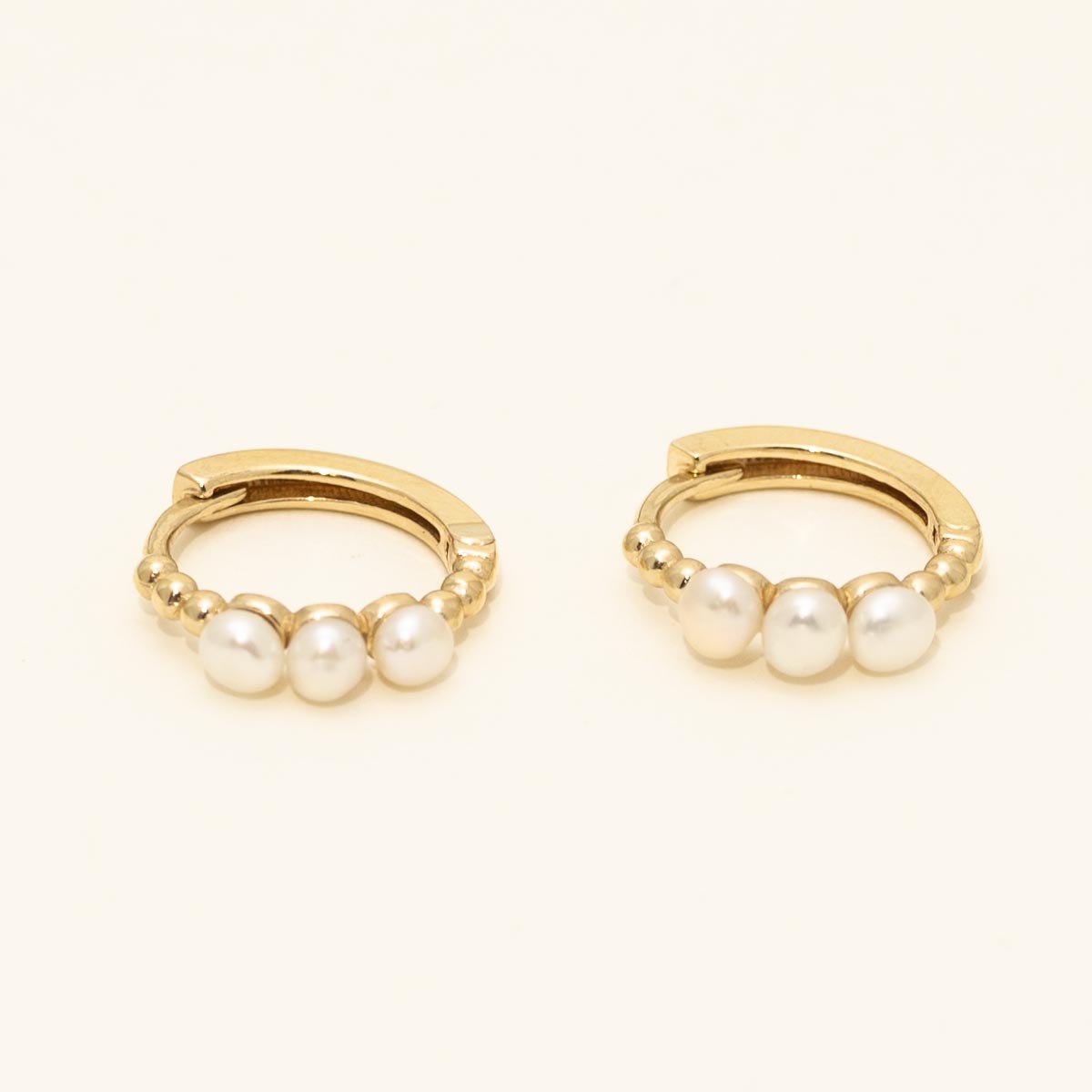 Pearl Huggie Earrings in 14kt Yellow Gold (3mm pearls)