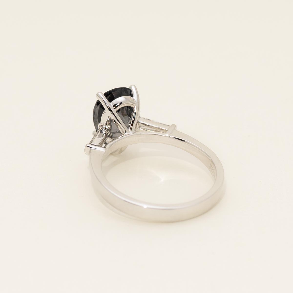 Pear Grey Spinel Ring in 14kt White Gold with Diamonds ( 1/5ct tw )