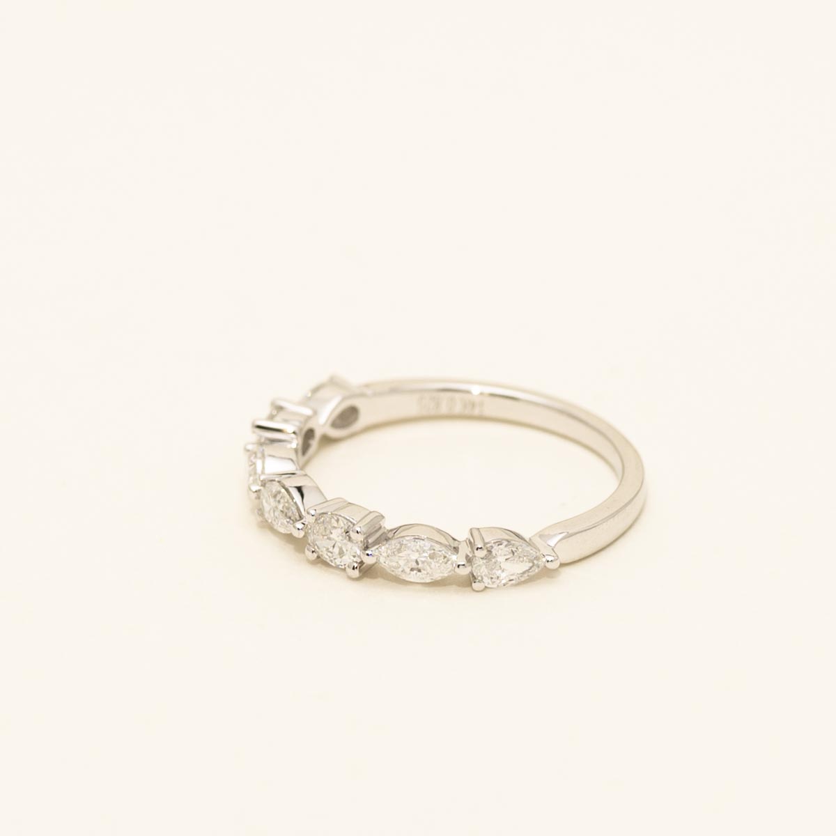 Diamond Multi Shaped Band in 14kt White Gold (7/8ct tw)