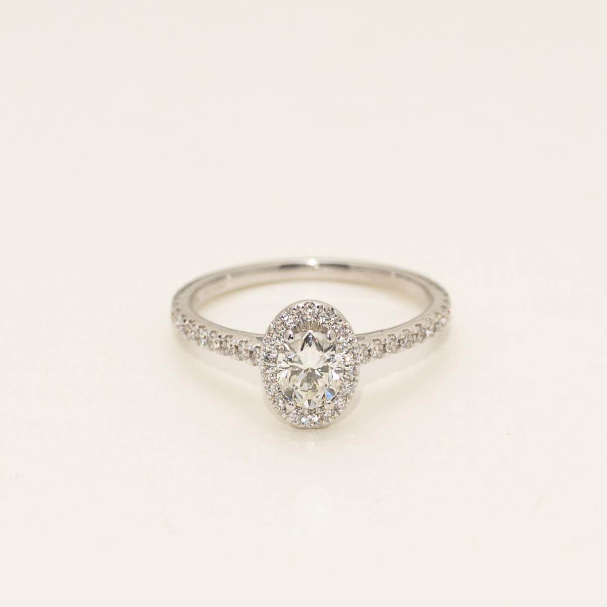 Forevermark Estate Oval Diamond Halo Engagement Ring in 18kt White Gold (7/8ct tw)
