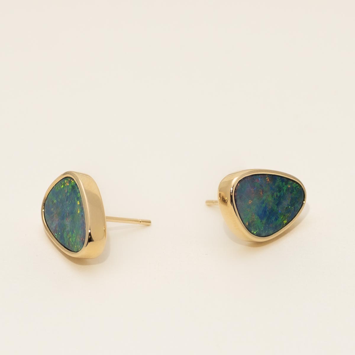 Parlé Australian Opal Doublet Stud Earrings in 14kt Yellow Gold