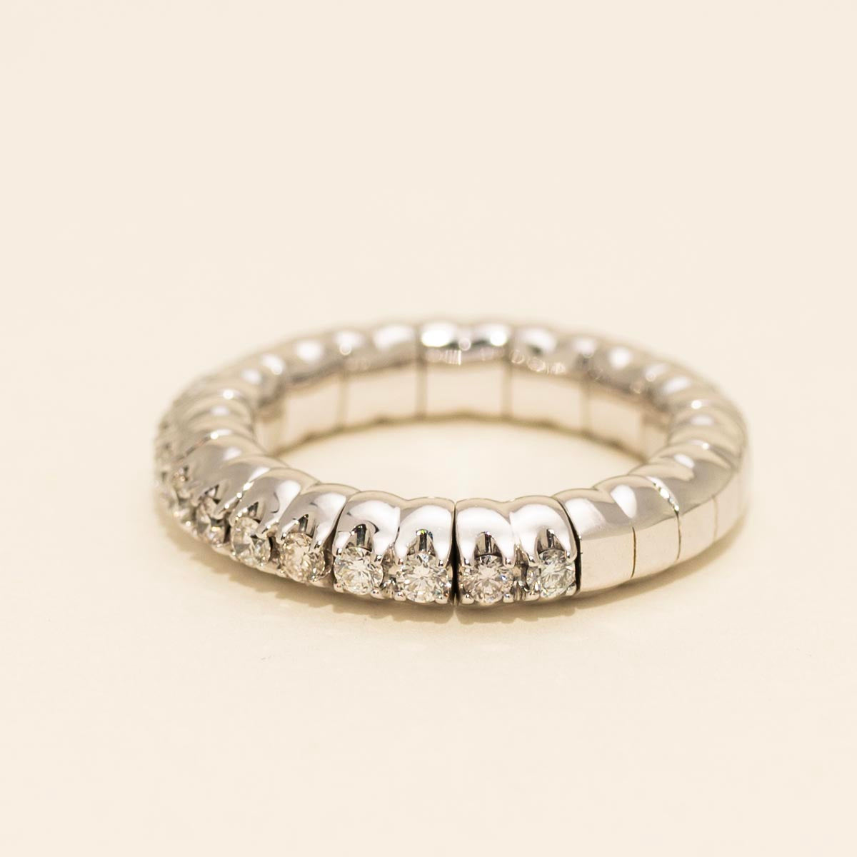 Diamond Flexible Ring in 14kt White Gold (3/8ct tw)