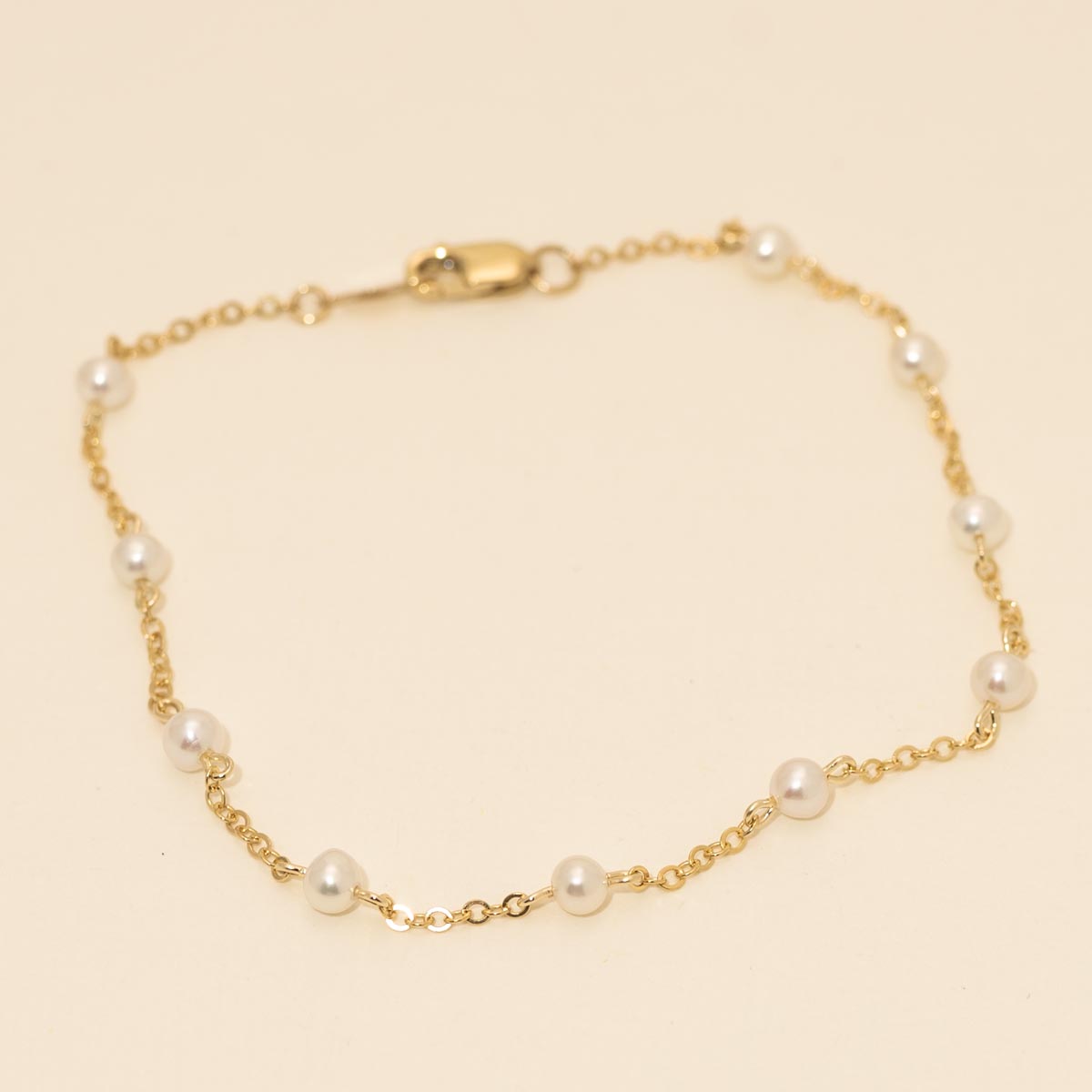 Cultured Freshwater Pearl Beaded Bracelet in 14kt Yellow Gold (3mm pearls)