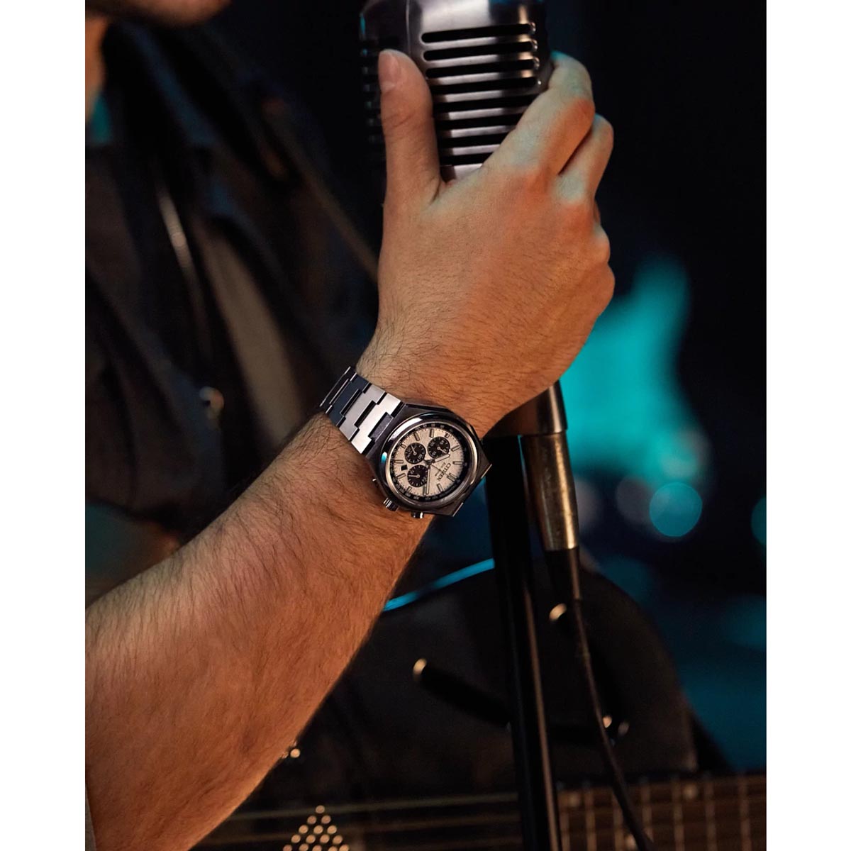 Citizen Zenshin Chrono Mens Watch with White Dial and Super Titanium™ Bracelet (eco-drive movement)