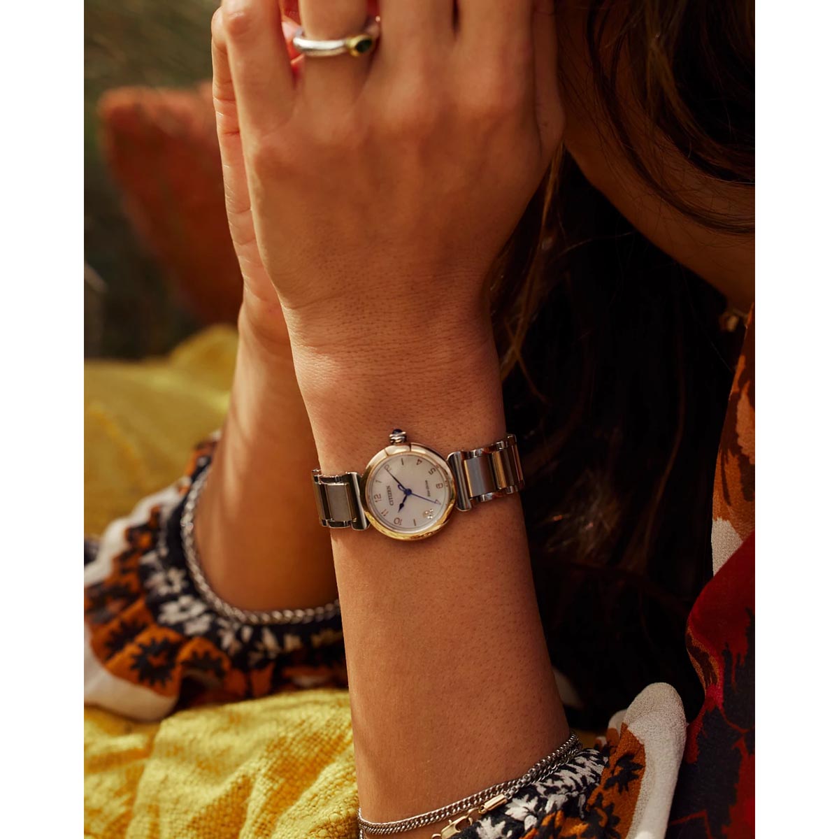 Citizen L Mae Womens Watch with Mother of Pearl Dial and Gold Toned Stainless Steel and Stainless Steel Bracelet (eco-drive movement)