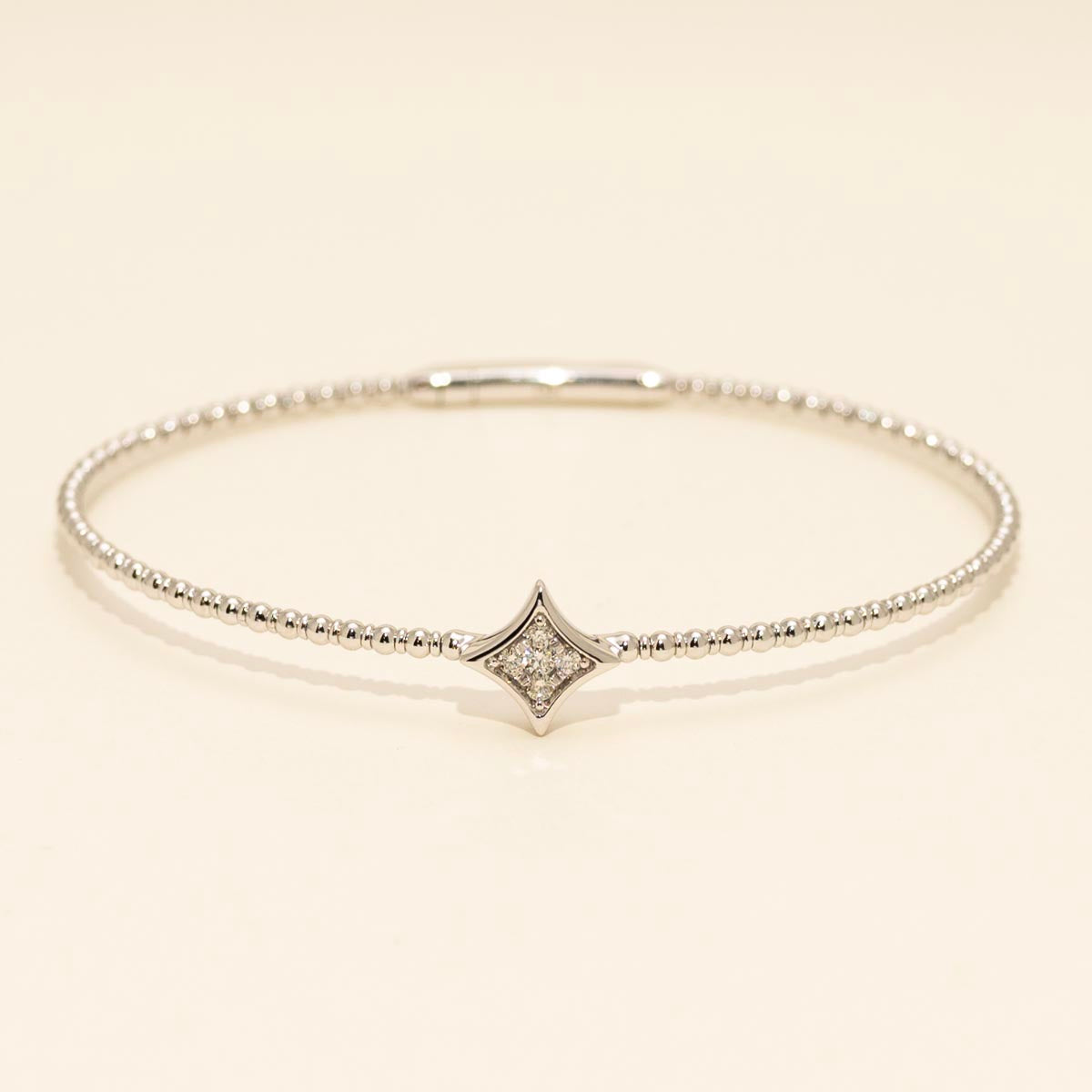 Diamond Bangle in 14kt White Gold (1/7ct tw)