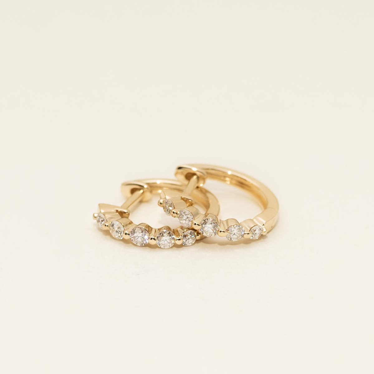 Diamond Hoop Earrings in 14kt Yellow Gold (1/4ct tw)