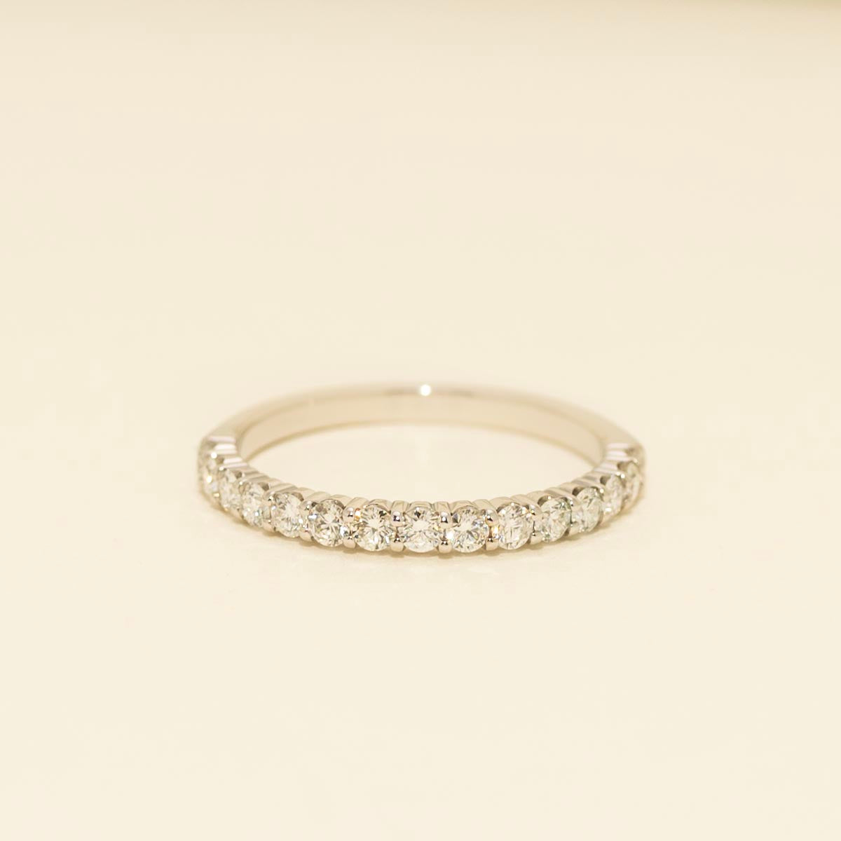 Diamond Wedding Band in 14kt White Gold (1/2ct tw)