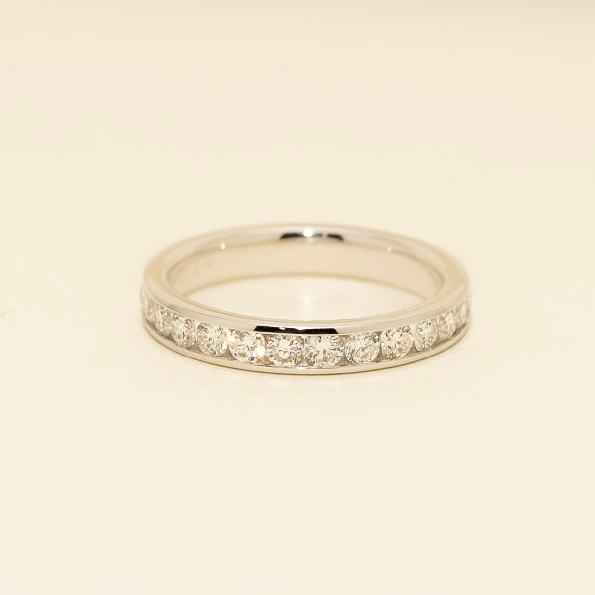 Diamond Channel Band in 14kt White Gold (3/4ct tw)