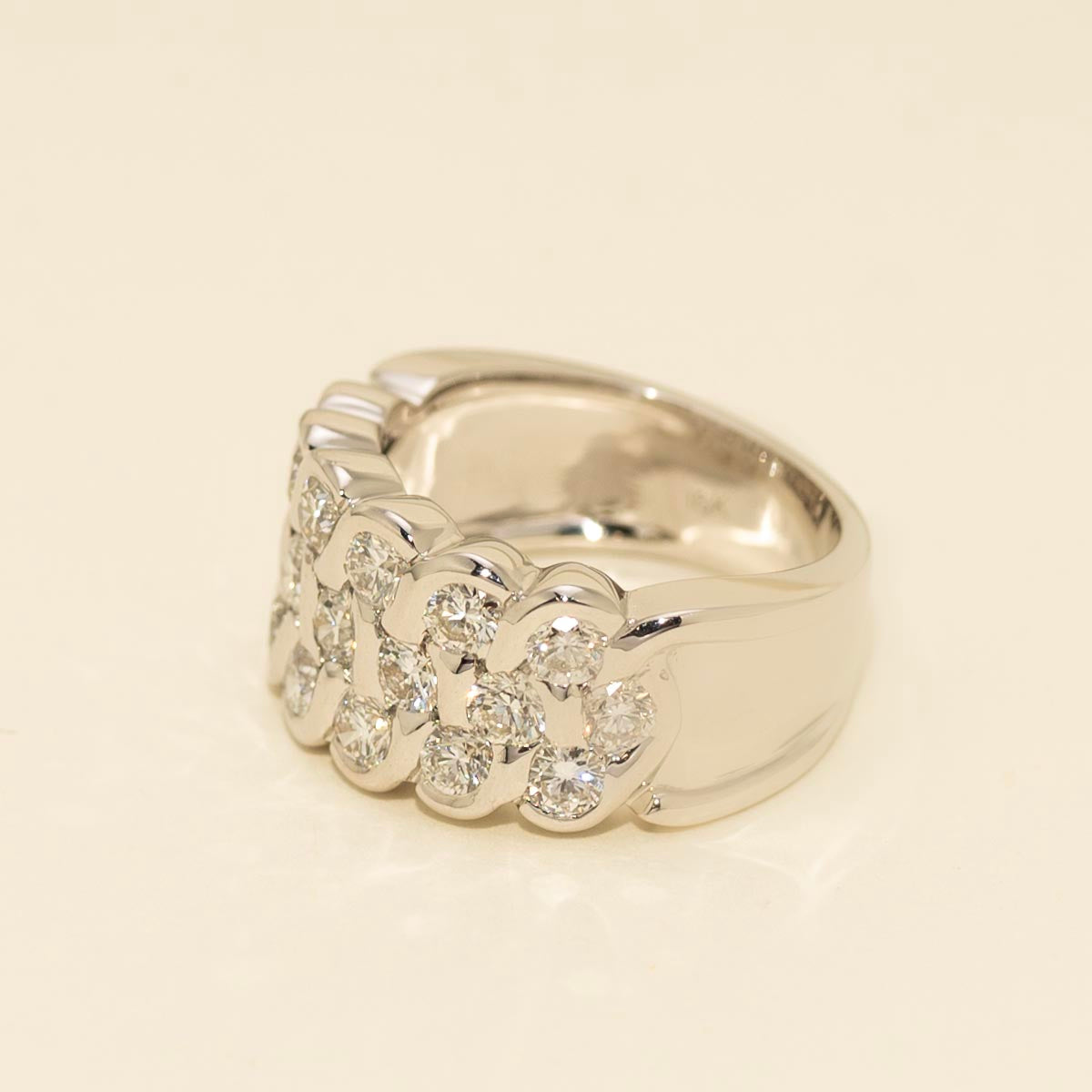 Diamond Fashion Ring in 18kt White Gold (2ct tw)