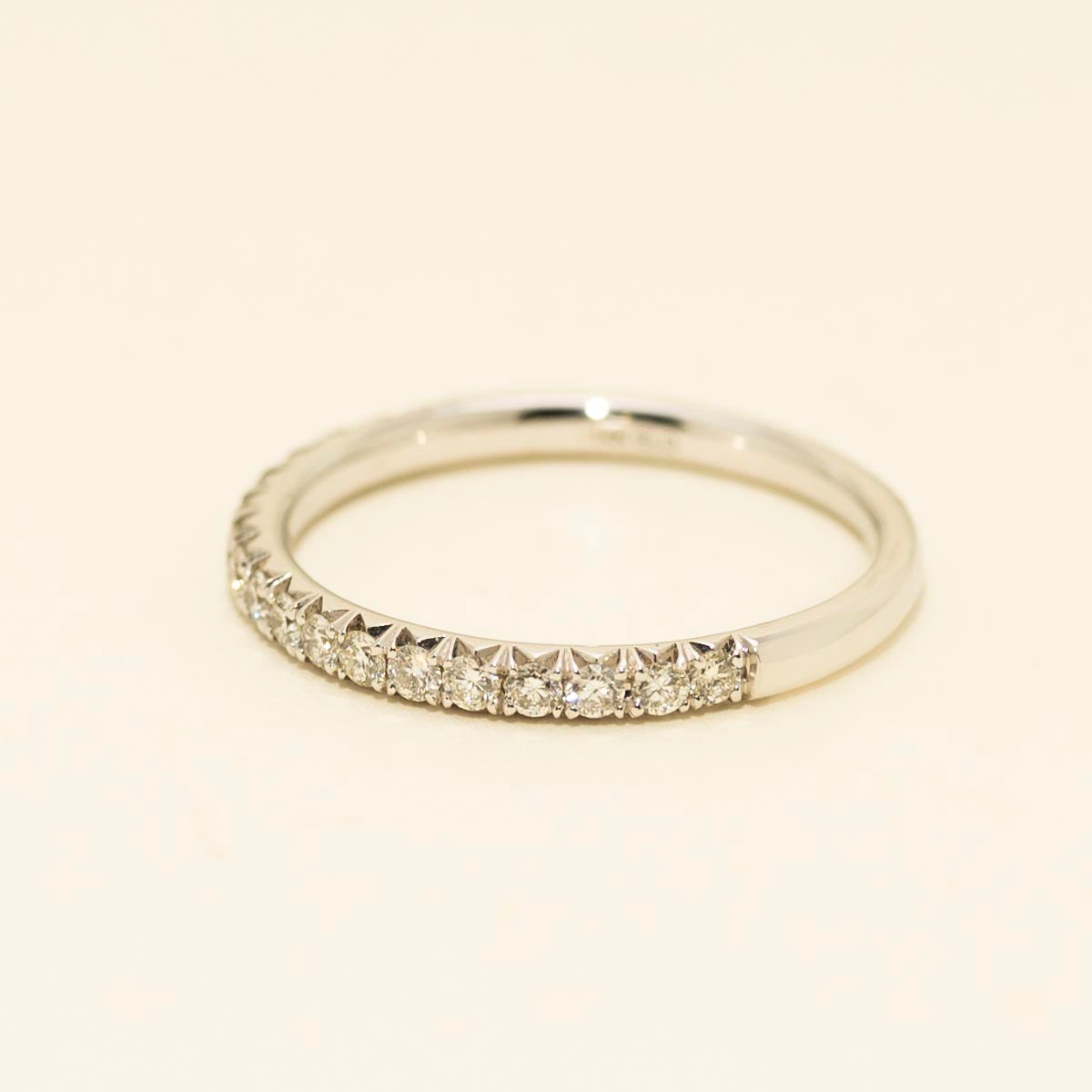 Diamond Wedding Band in 14kt White Gold (1/3ct tw)