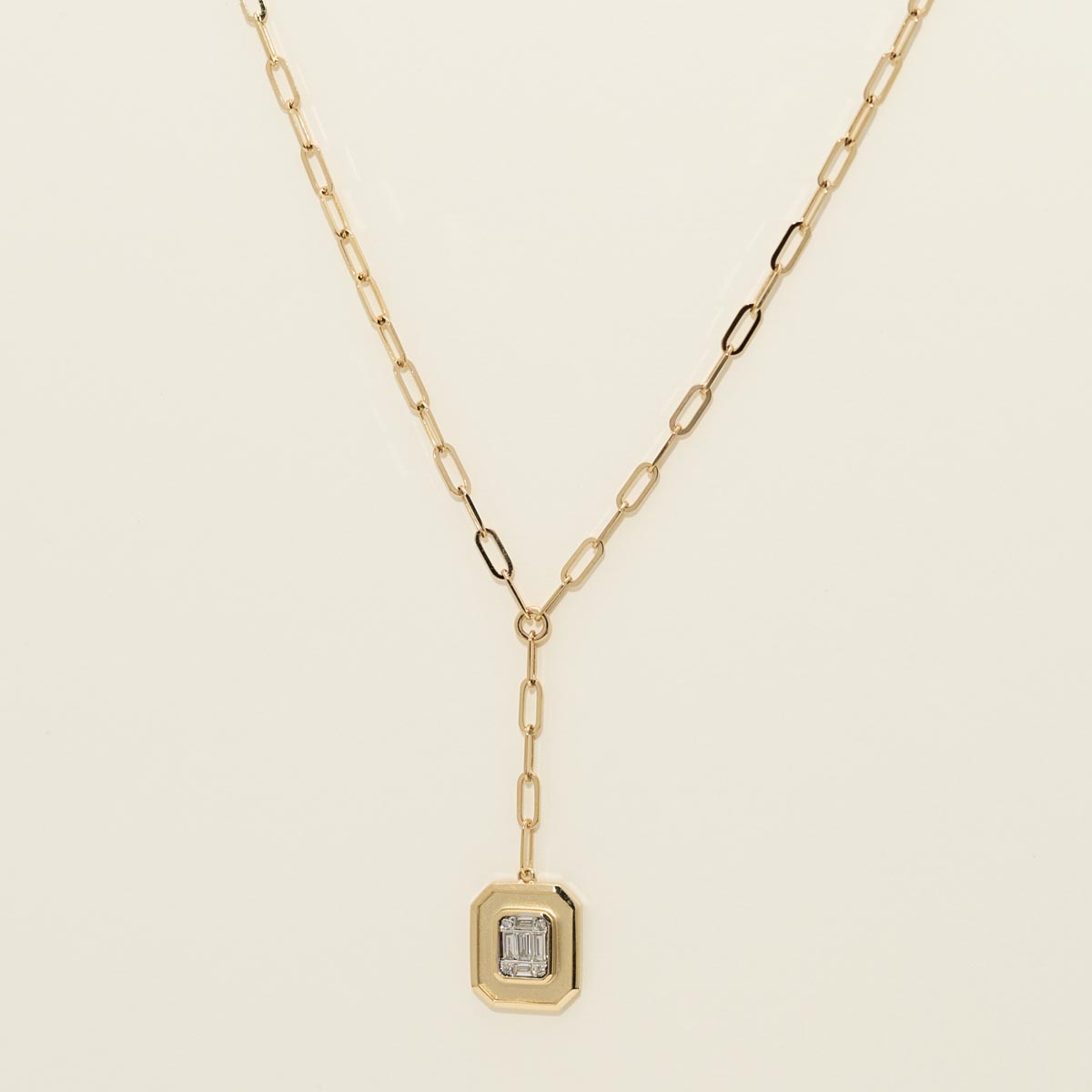 Baguette and Round Diamond Paperclip Lariat Necklace in 14kt Yellow Gold (1/7ct tw)