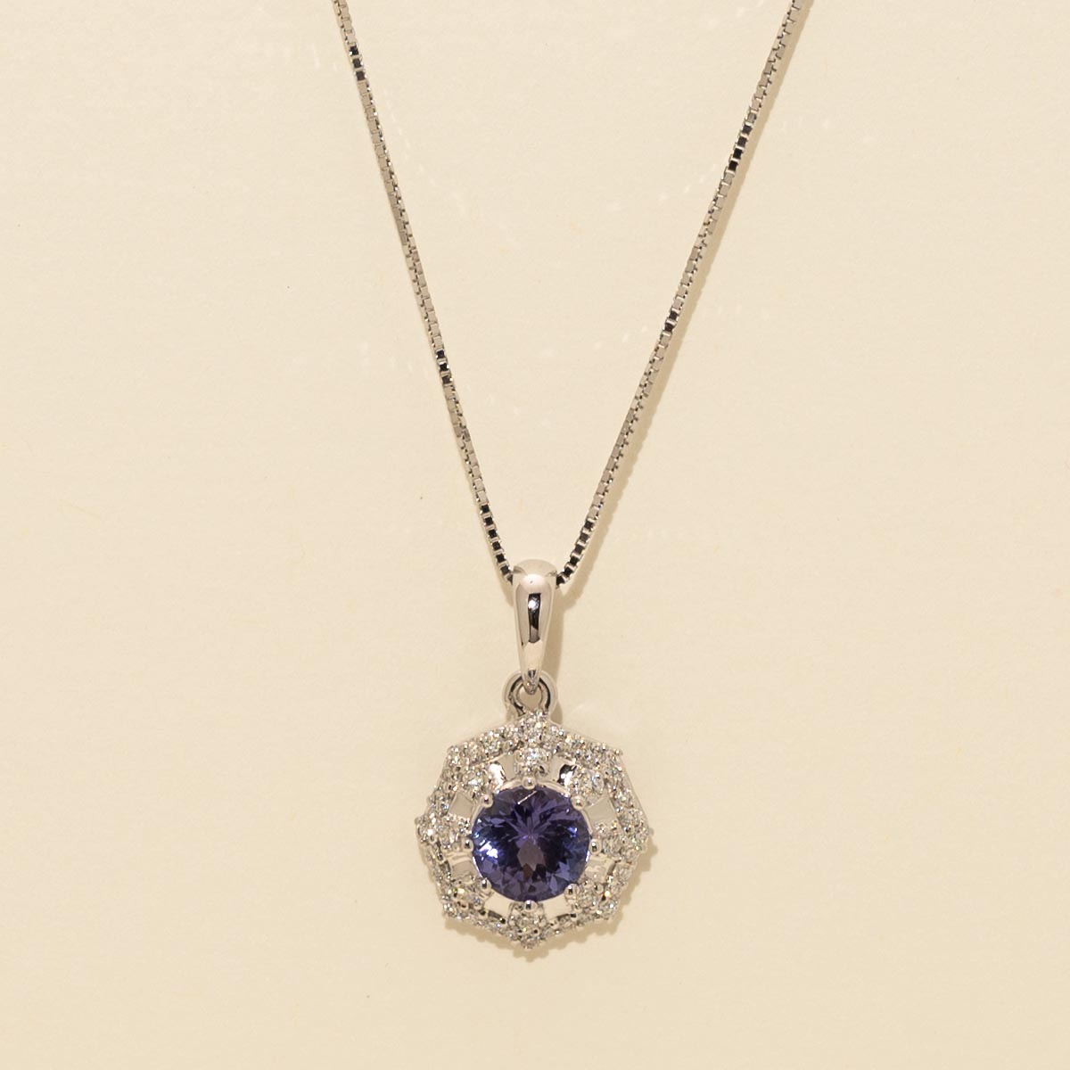 Tanzanite Necklace in 14kt White Gold with Diamonds (1/7ct tw)