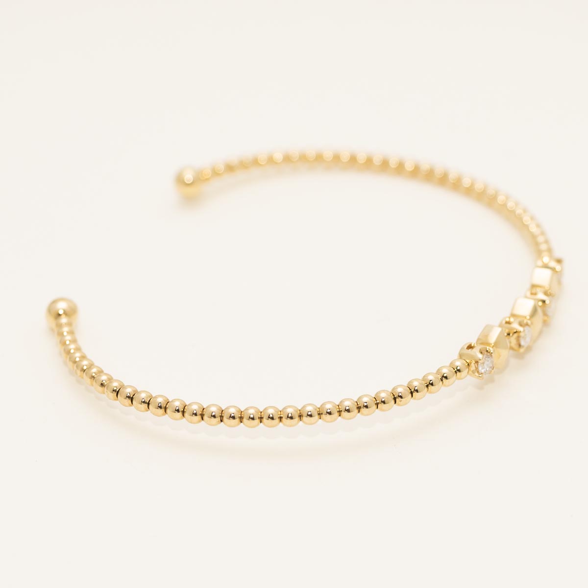 Diamond Cuff Bracelet in 14kt Yellow Gold (1/5ct tw)