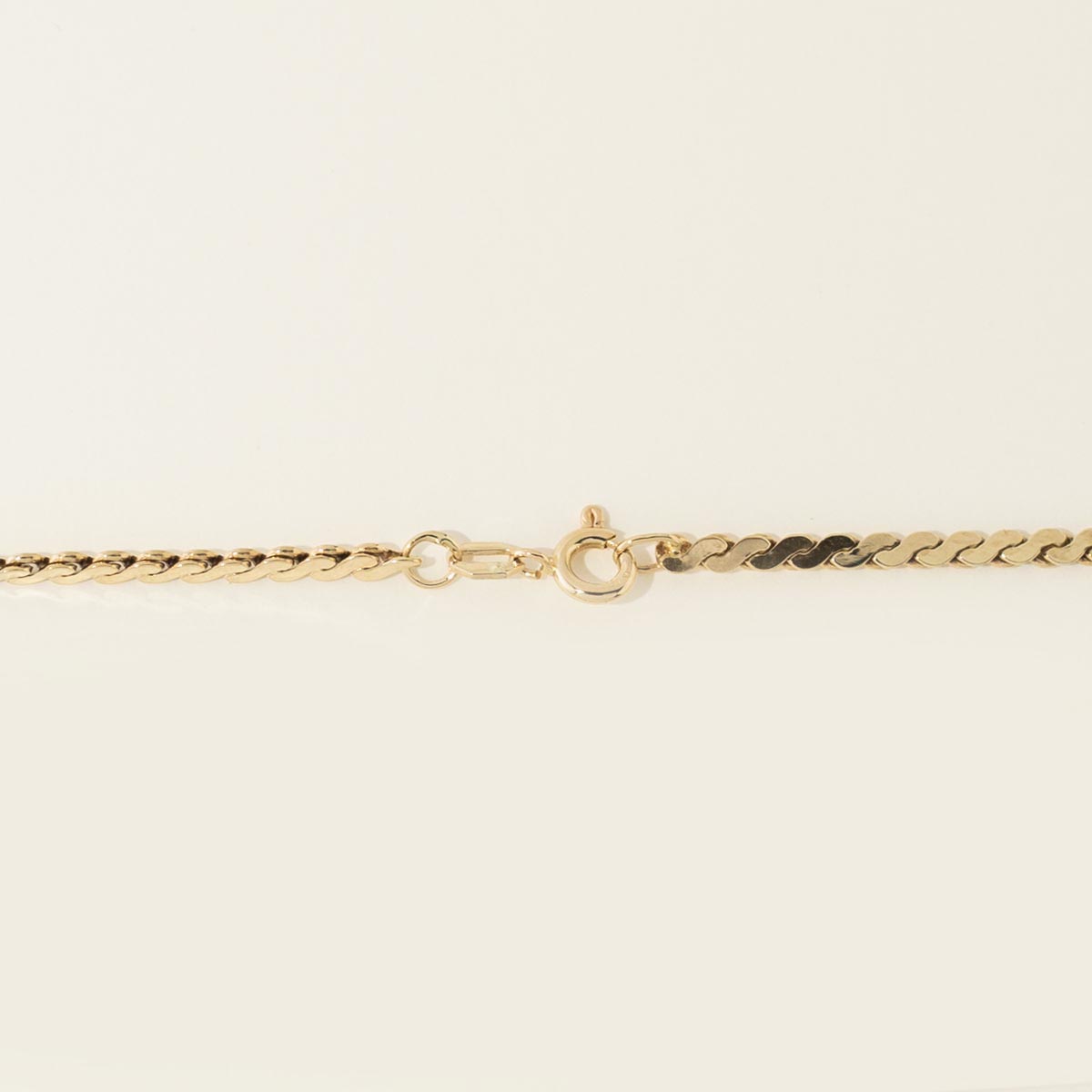 Estate Serpentine Chain in 14kt Yellow Gold (16 inches and 2.7mm wide)