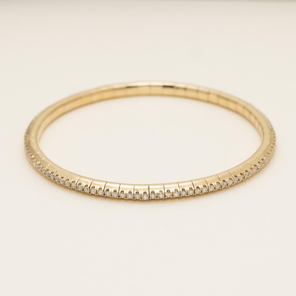 Diamond Flexible Bangle Bracelet in 14kt Yellow Gold (1 3/4ct tw)