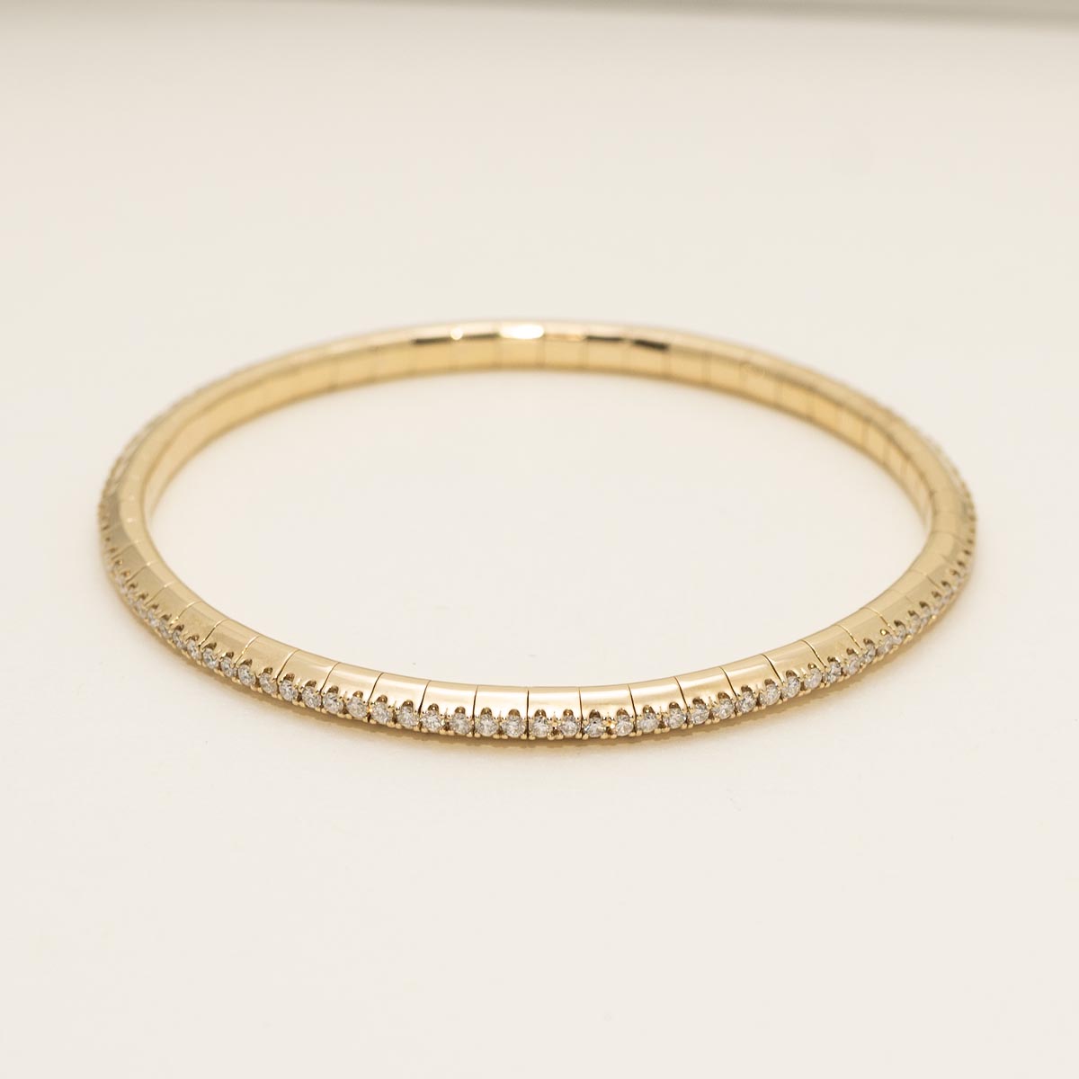 Diamond Flexible Bangle Bracelet in 14kt Yellow Gold (1 3/4ct tw)