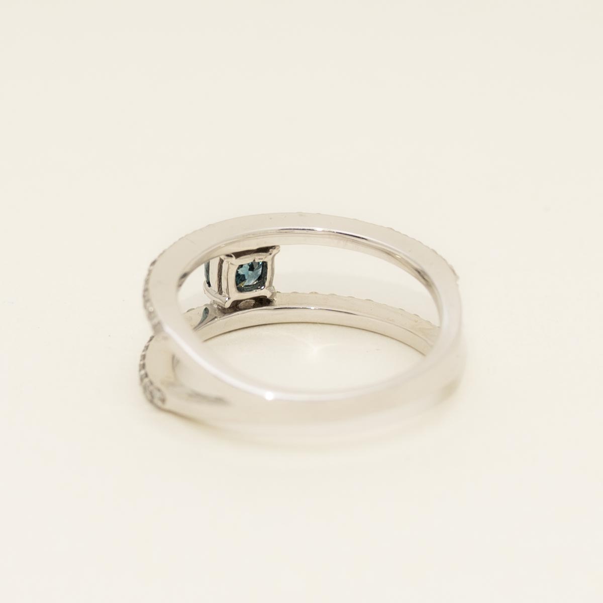 Blue Diamond Fashion Ring in 14kt White Gold (3/4ct tw)