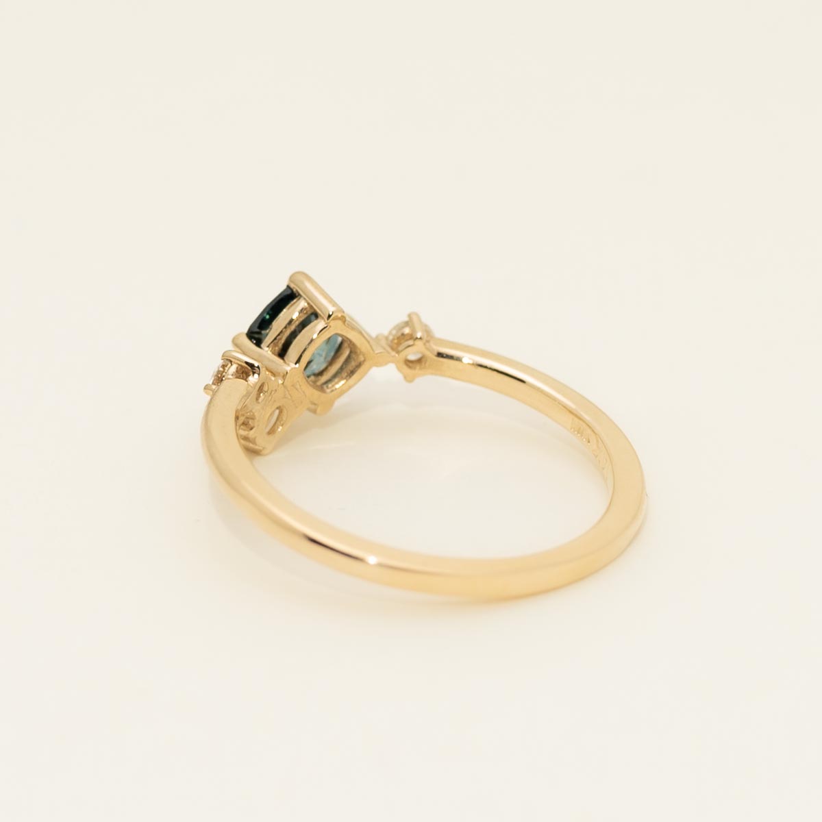 Cushion Blue Diamond Ring in 14kt Yellow Gold (3/4ct tw)