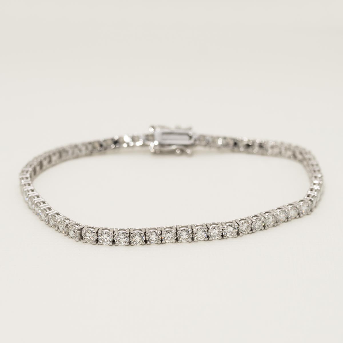 Diamond Tennis Bracelet in 14kt White Gold (6ct tw)