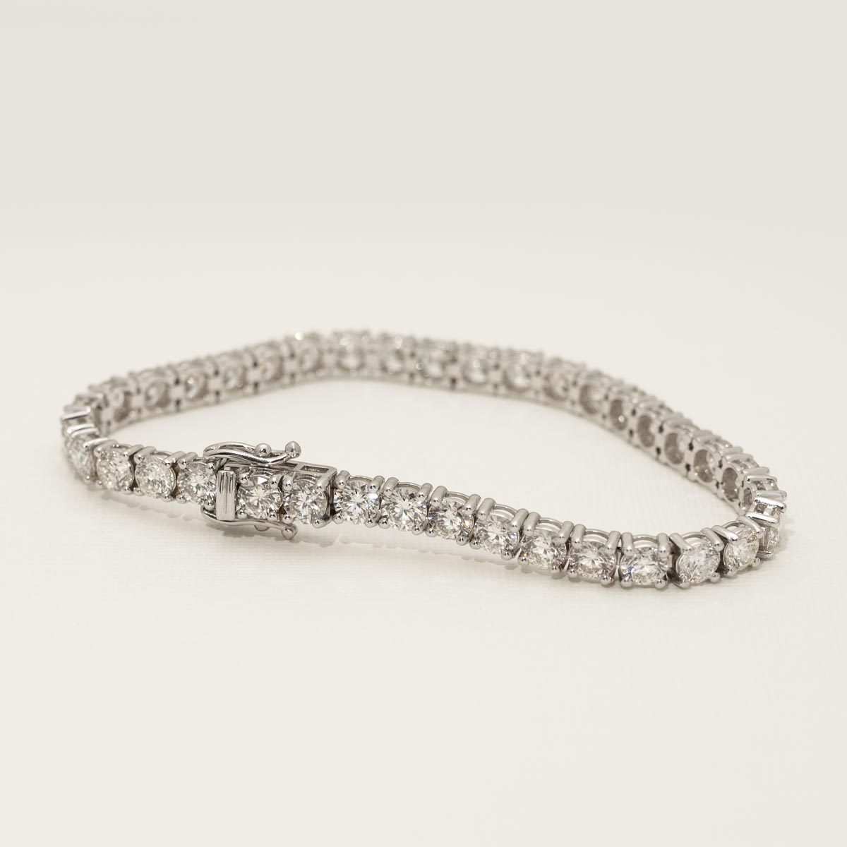 Diamond Tennis Bracelet in 14kt White Gold (12 1/2ct tw)