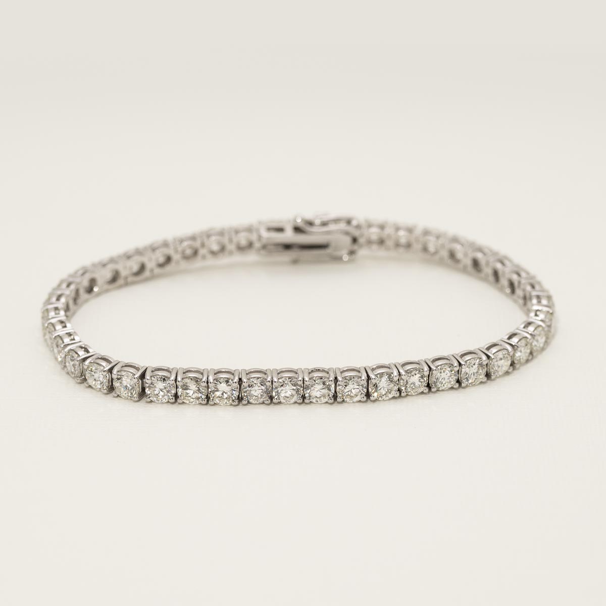 Diamond Tennis Bracelet in 14kt White Gold (10 1/3ct tw)