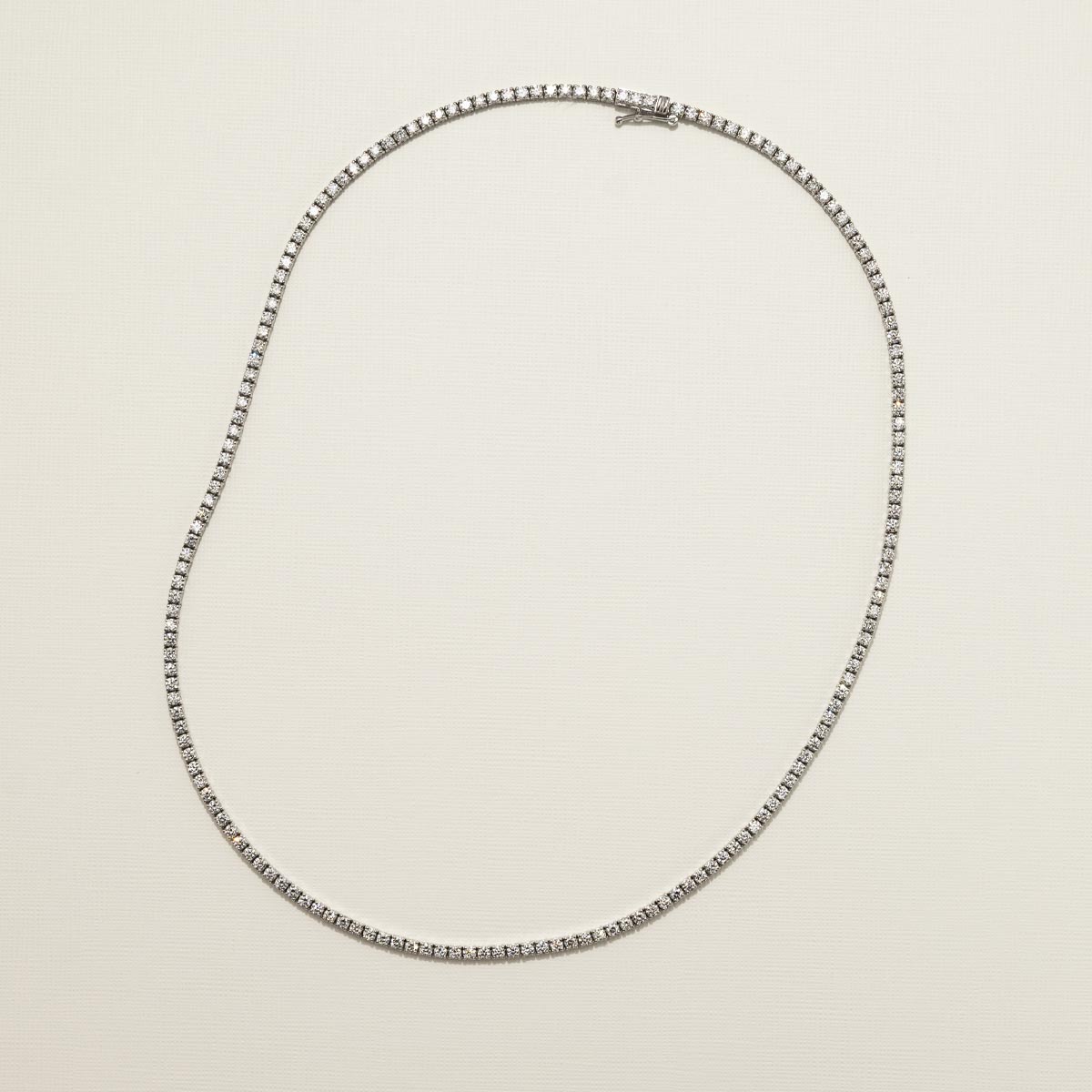 Diamond Tennis Necklace in 14kt White Gold (7ct tw)
