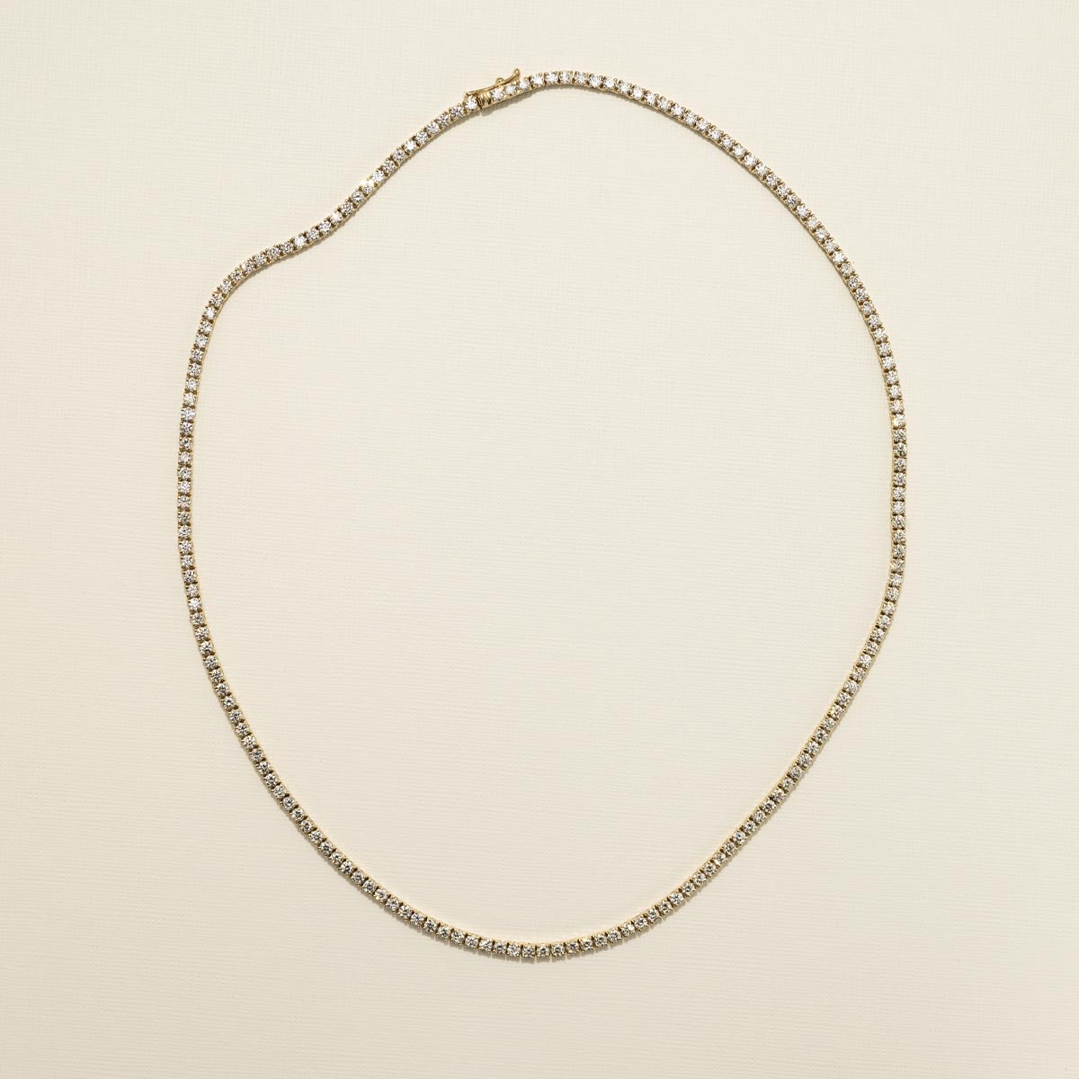 Diamond Tennis Necklace in 14kt Yellow Gold (7 7/8ct tw)