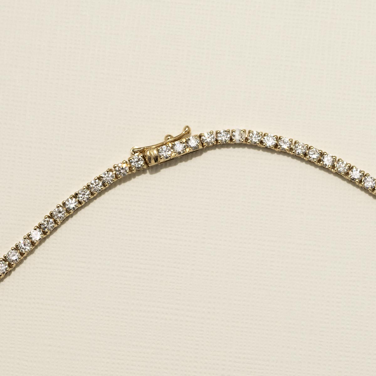 Diamond Tennis Necklace in 14kt Yellow Gold (7 7/8ct tw)