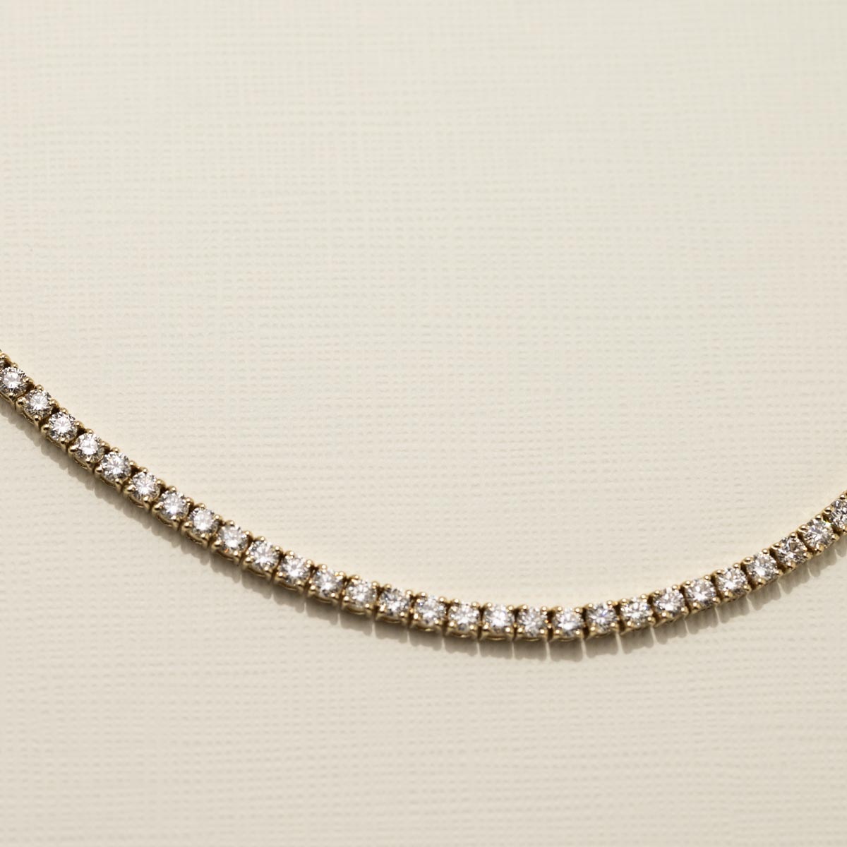 Diamond Tennis Necklace in 14kt Yellow Gold (7 7/8ct tw)