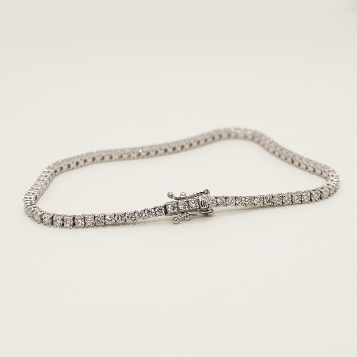 Diamond Tennis Bracelet in 14kt White Gold (2 5/8ct tw)