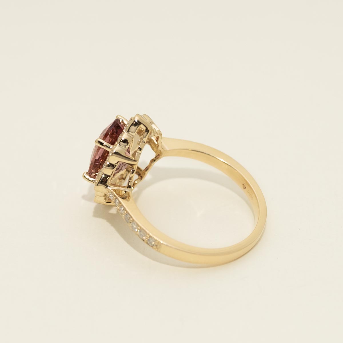 Oval Pink Tourmaline Halo Ring in 14ky Yellow Gold with Diamonds (1/2ct tw)
