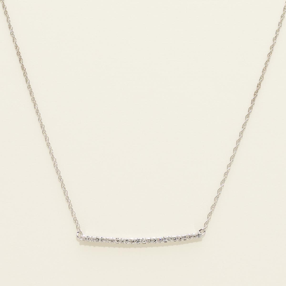 Diamond Bar Necklace in 10kt White Gold (1/10ct tw)