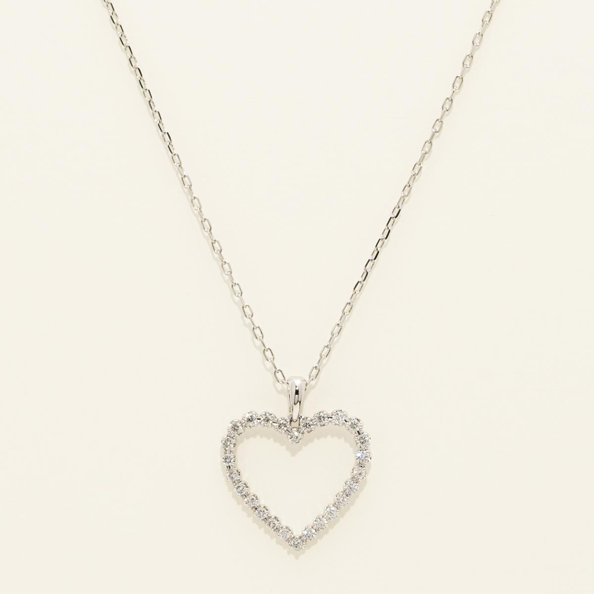 Diamond Heart Necklace in 10kt White Gold (1/4ct tw)