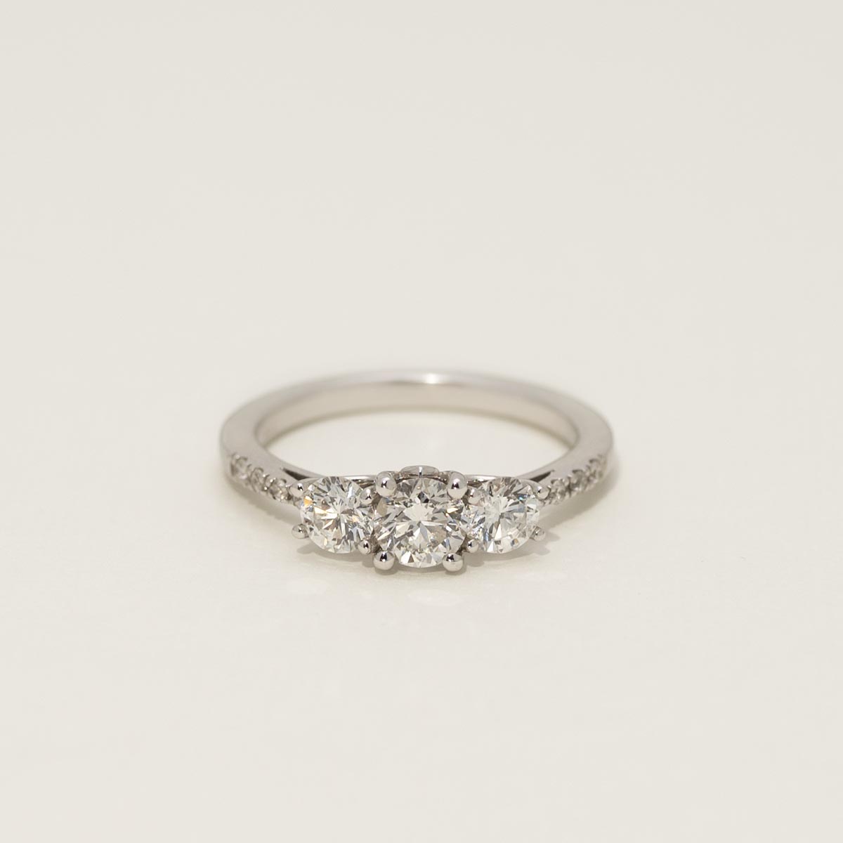 Diamond Three Stone Engagement Ring in 14kt White Gold (3/4ct tw)