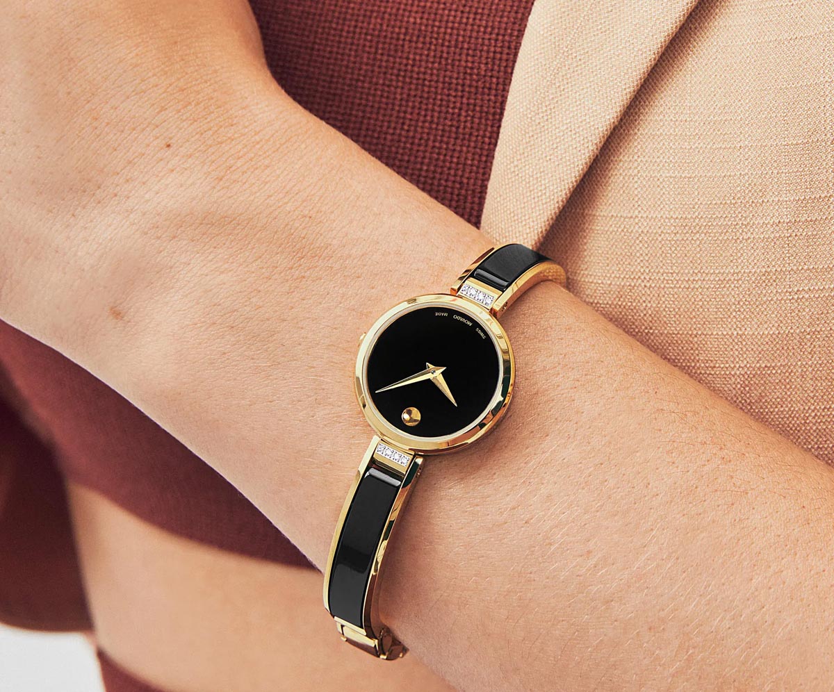 Movado Moda Womens Watch with Black Dial and Black Ceramic and Diamond Bracelet (Swiss quartz movement)