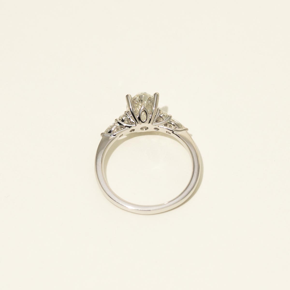 Forevermark Oval Diamond Engagement Ring in Platinum (1 7/8ct tw)