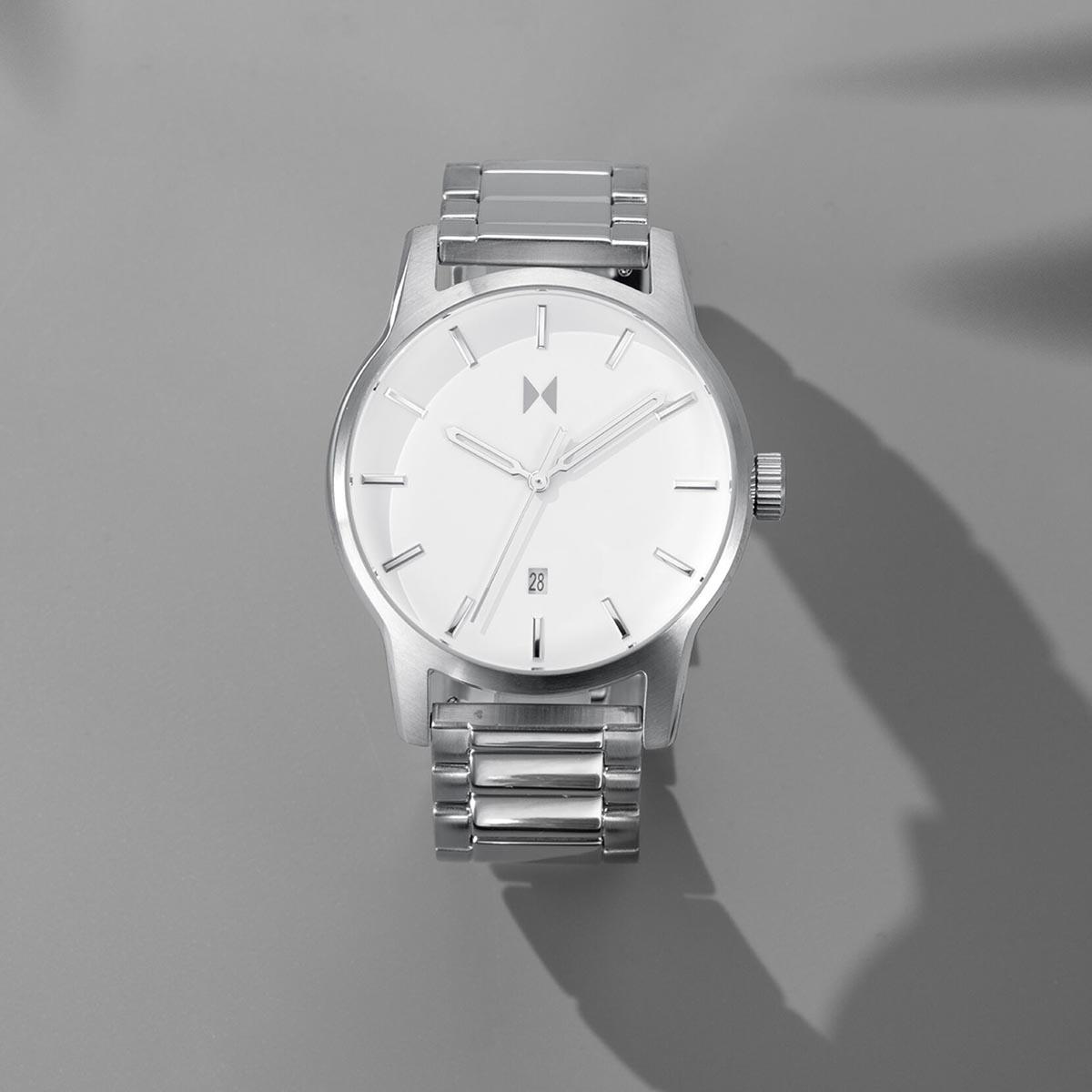 MVMT Classic II Mens Watch with White Dial and Stainless Steel Bracelet (quartz  movement)