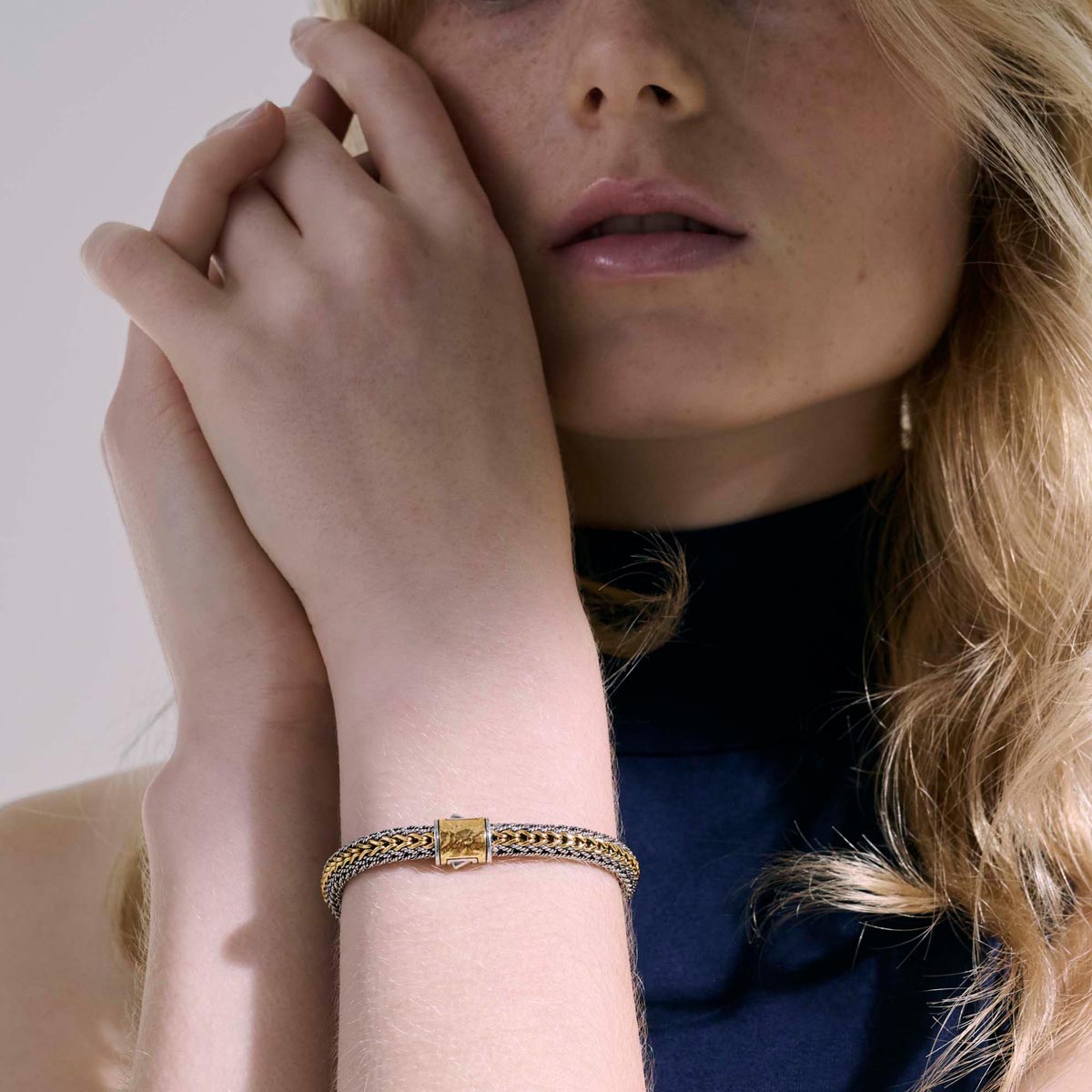John Hardy Icon Reversible Bracelet in Sterling Silver and 18kt Yellow Gold