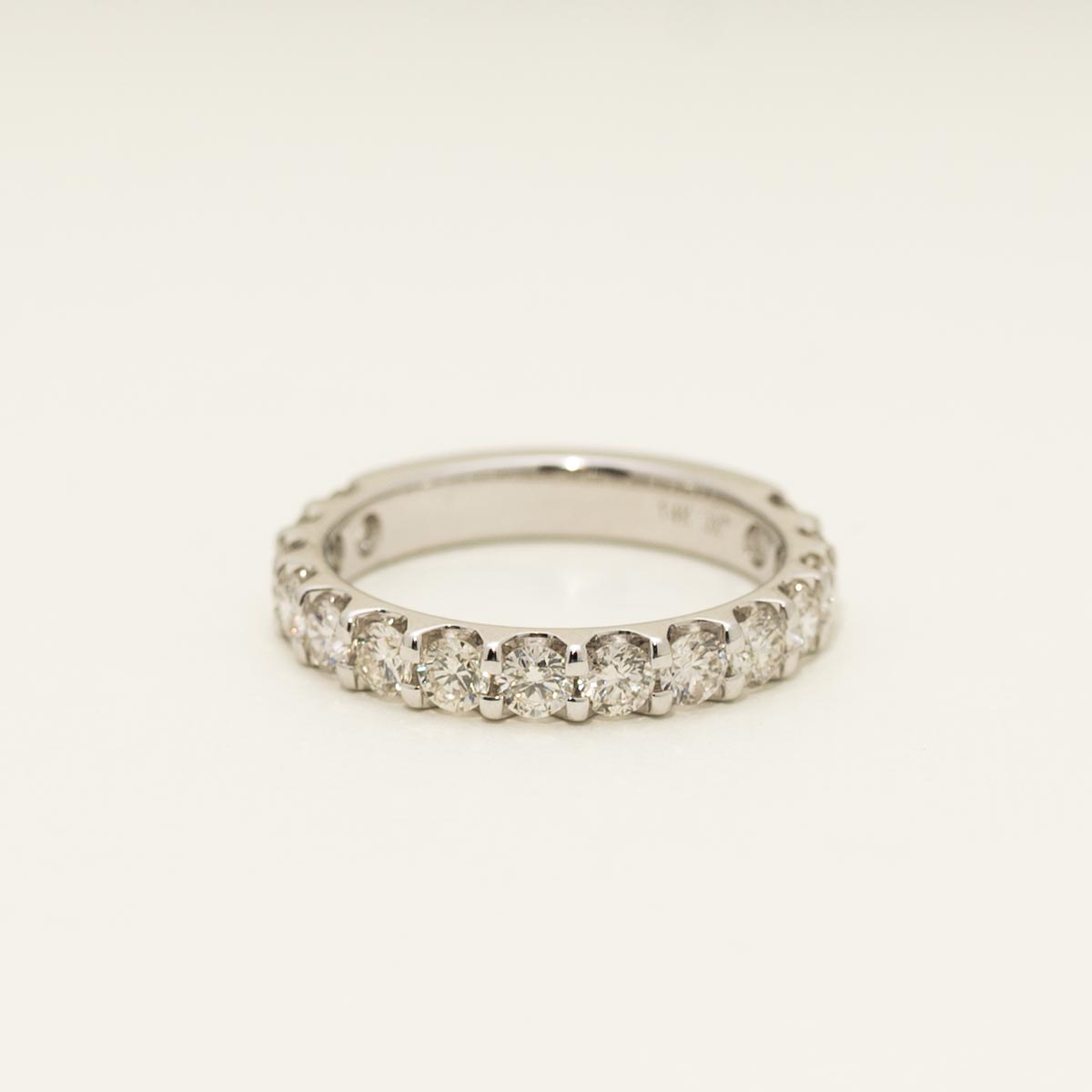 Diamond Wedding Band in 14kt White Gold (1 1/2ct tw)