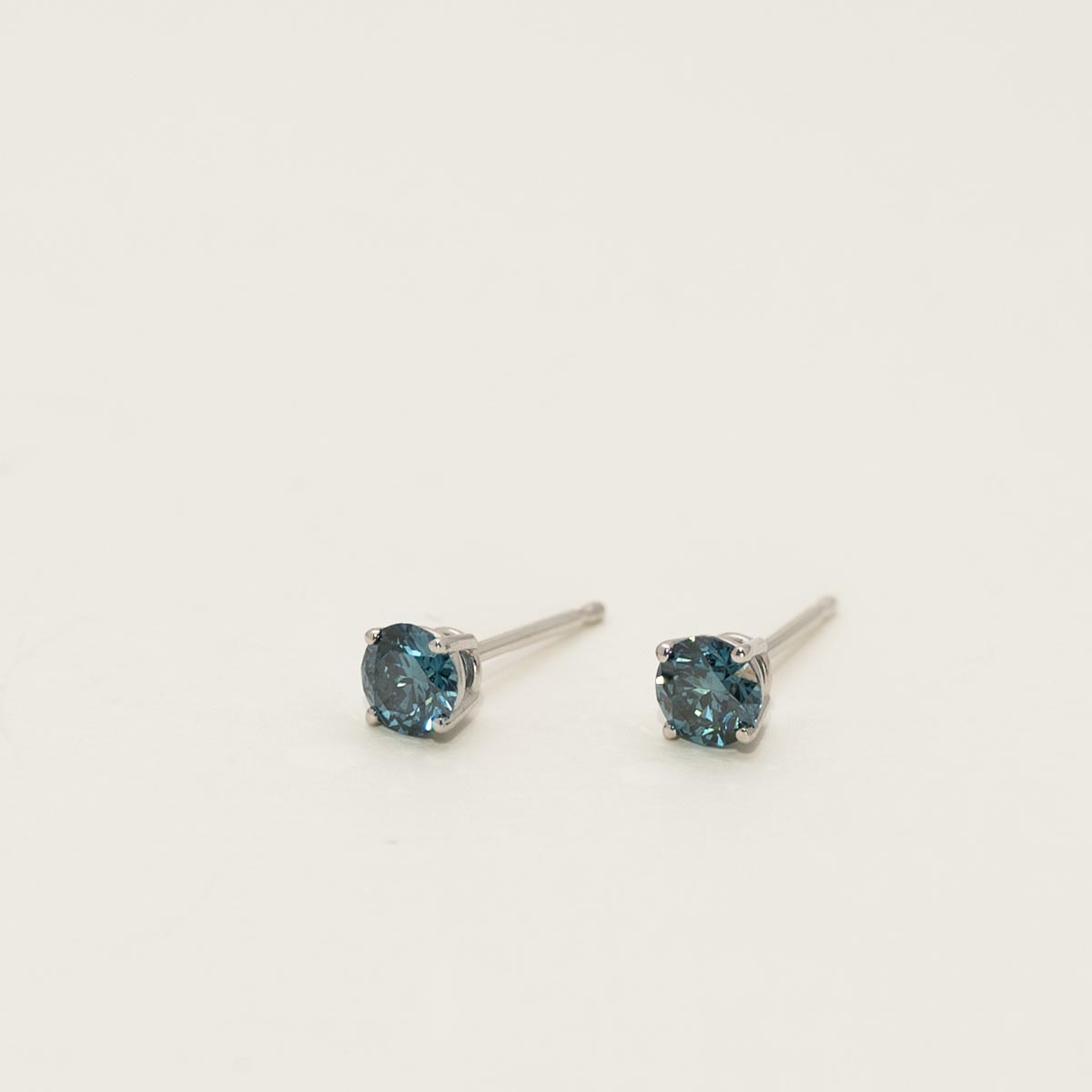 Blue Diamond Stud Earrings in 14kt White Gold (1/2ct tw)