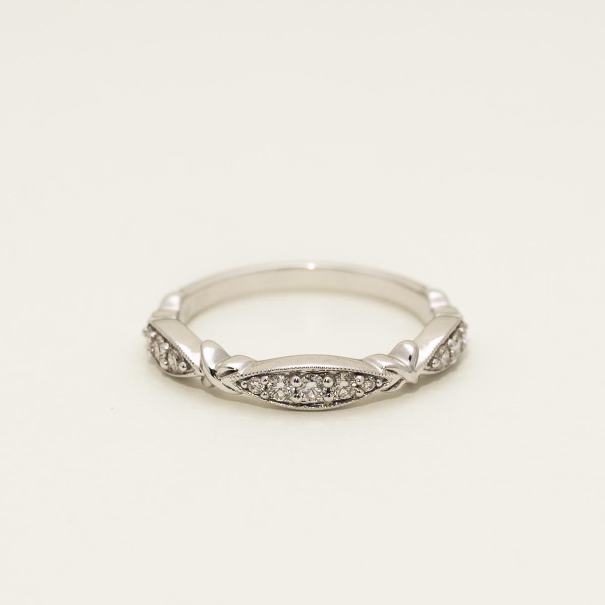 Diamond Band in 14kt White Gold (1/4ct tw)